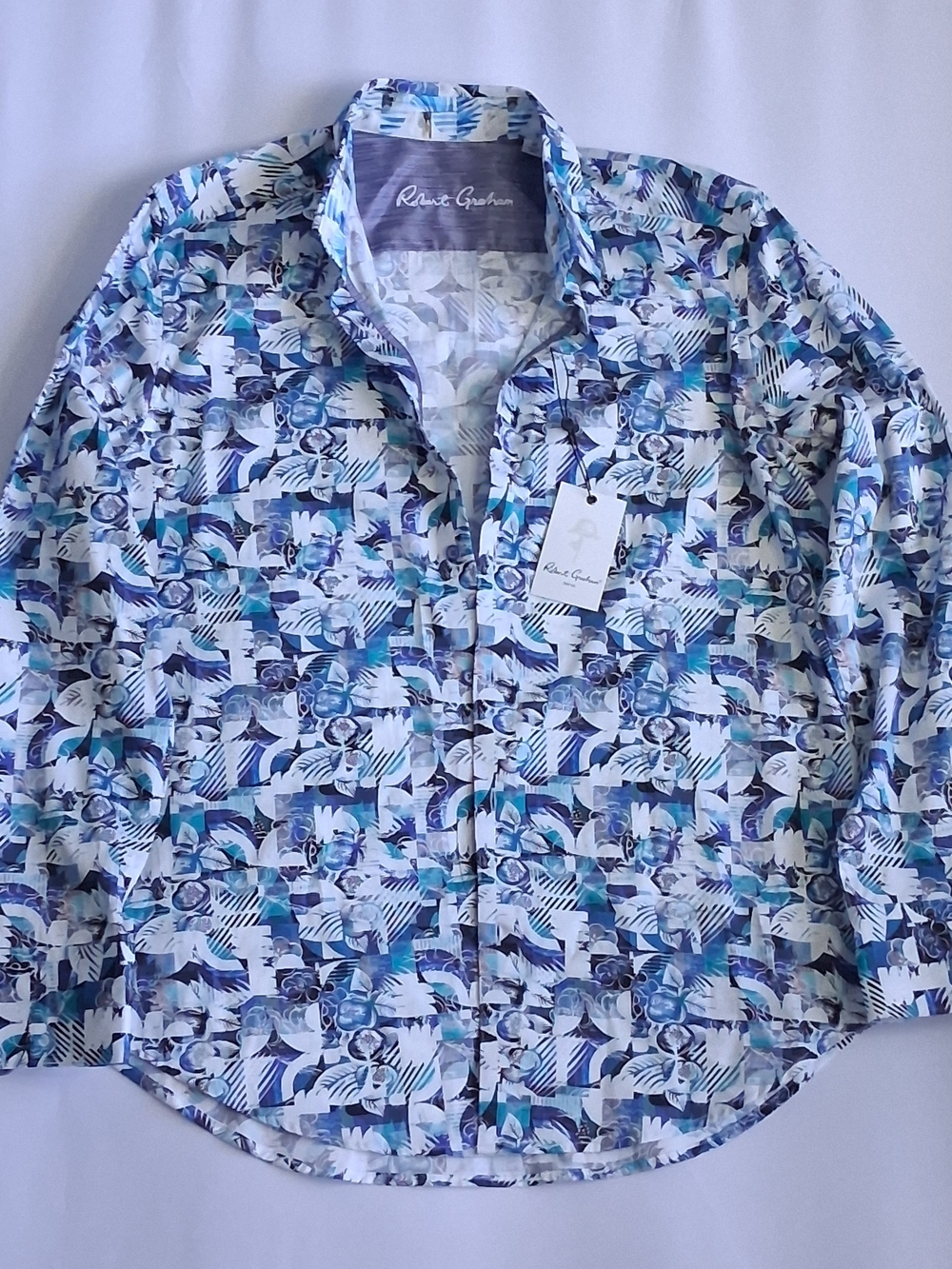 Robert Graham Blue and White Printed Button-up Pavones Shirt